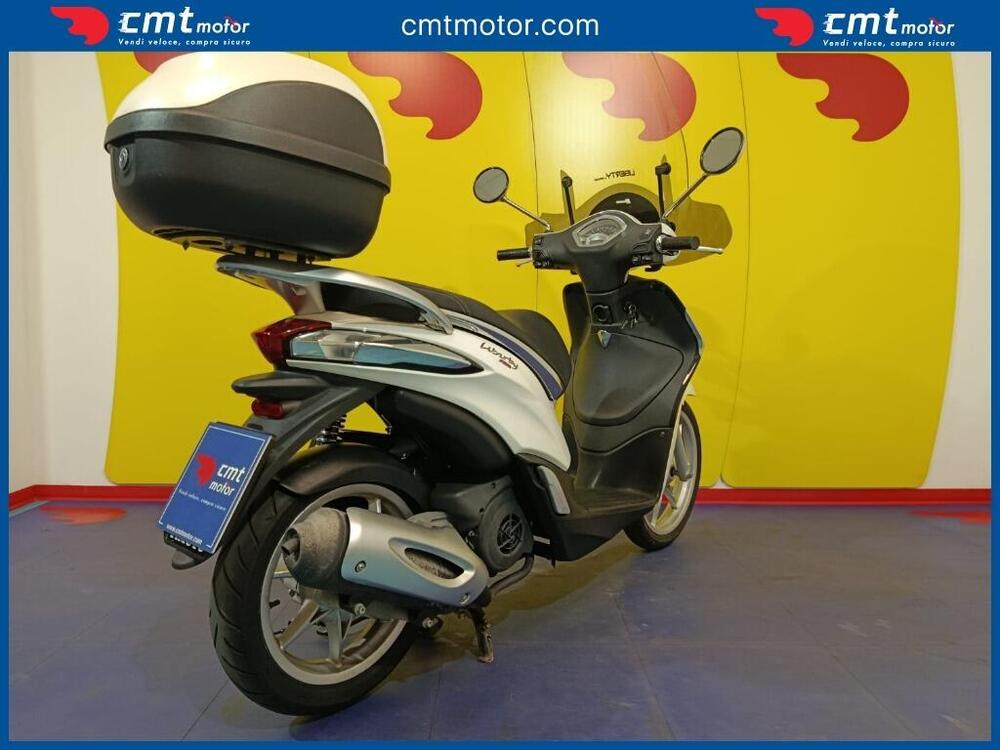 Piaggio Liberty 150 i-get ABS (2016) (5)
