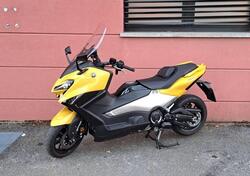 Yamaha T-Max 560 (2022 - 24) usata