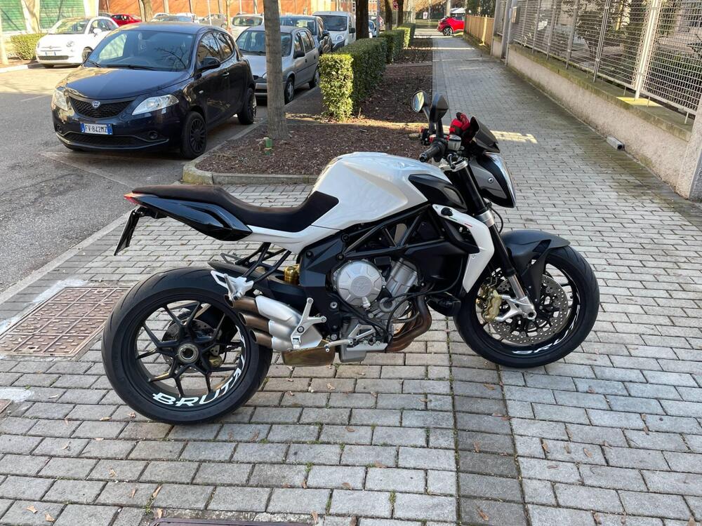 MV Agusta Brutale 800 (2012 - 15)