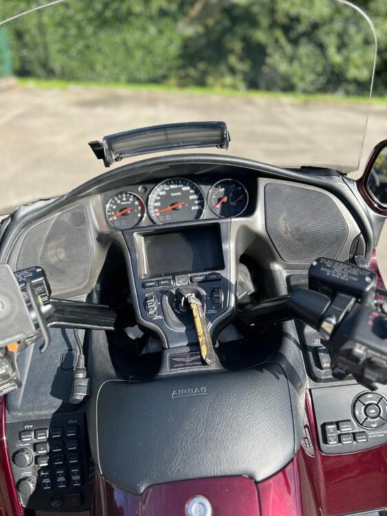 Honda GL 1800 Gold Wing (2007 - 11) (3)