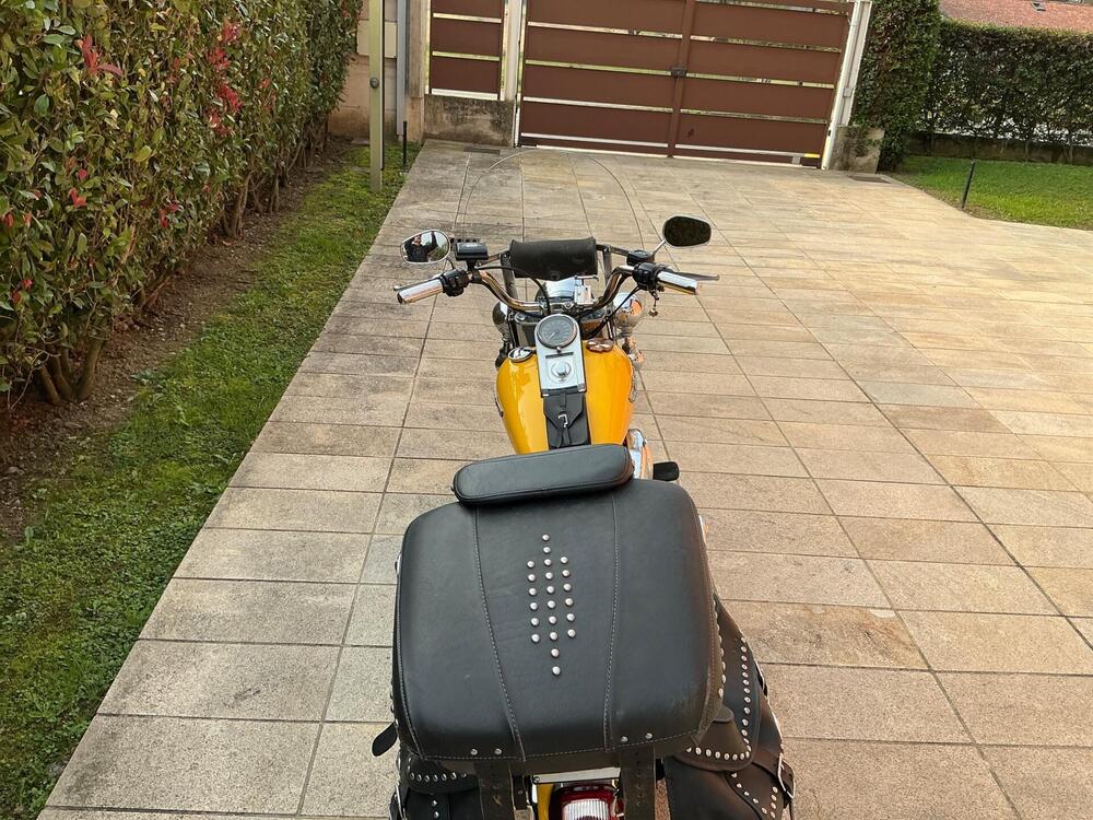 Harley-Davidson 1450 Heritage Classic (2003 - 05) - FLSTCI (2)