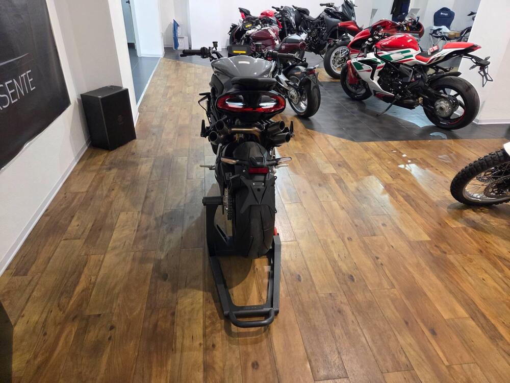 MV Agusta Brutale 1000 RS (2022 - 25) (5)