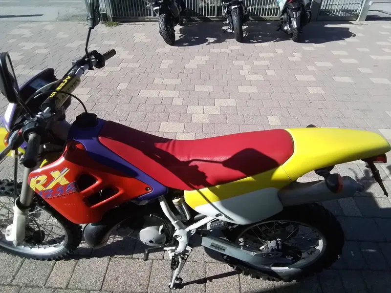 Aprilia RX 125 R (2)