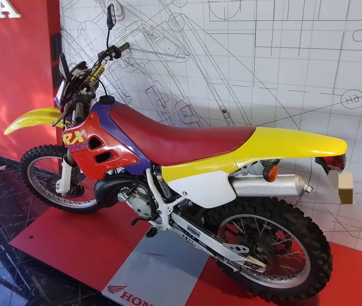 Aprilia RX 125 R (20)