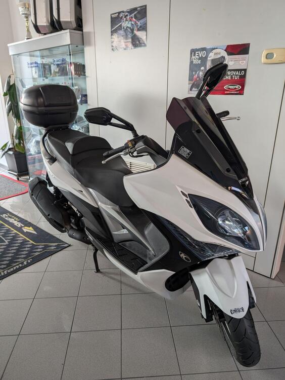 Kymco Xciting 400i (2012 - 17) (3)