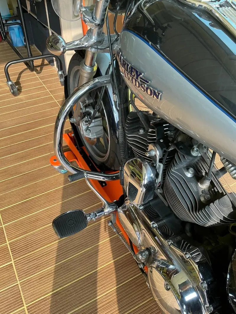 Harley-Davidson 1200T SuperLow (2017 - 20) - XL1200T (13)