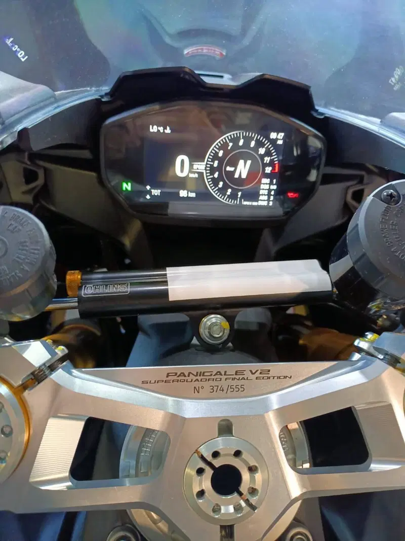 Ducati Panigale V2 Superquadro Final Edition (2024) (9)