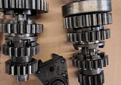 ALBERO PRIMARIO E SECONDARIO CON INGRANAGGI NUOVO Moto Guzzi