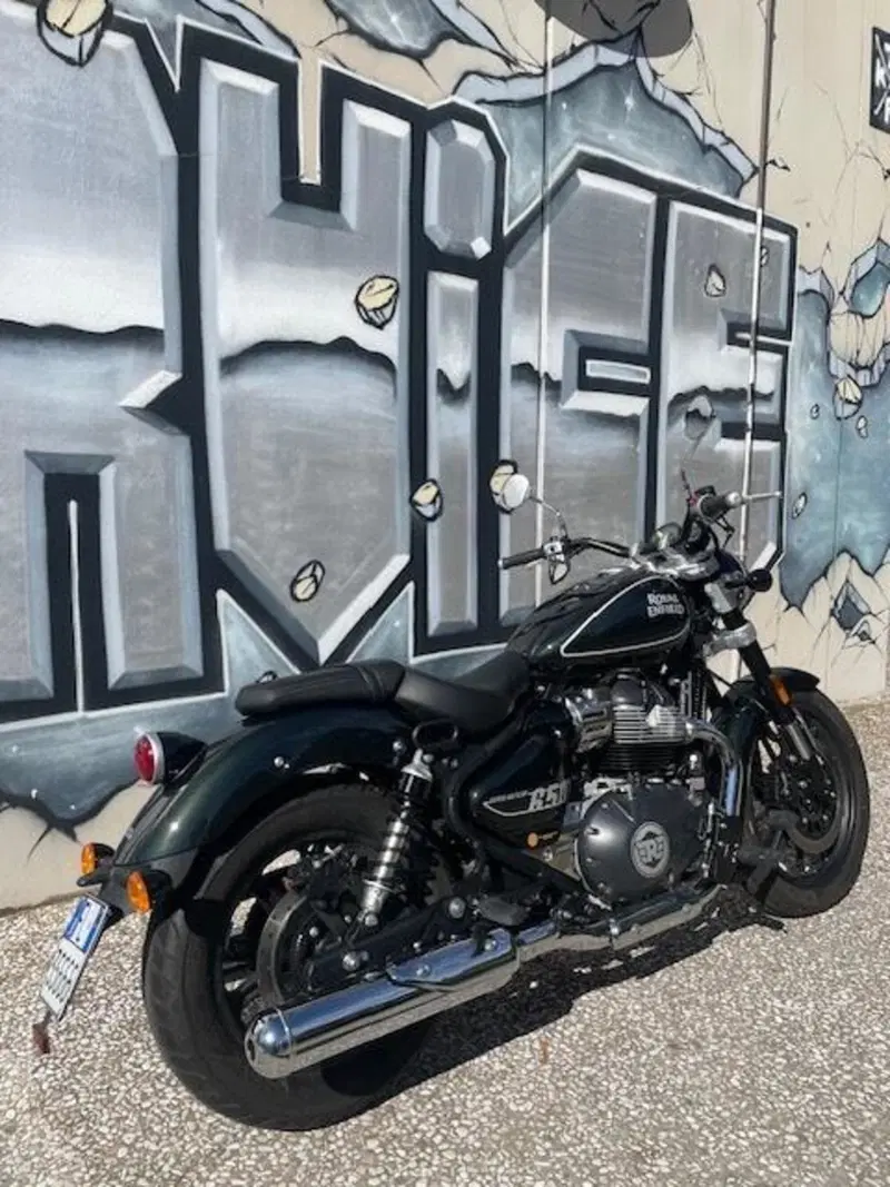 Royal Enfield Super Meteor 650 (2023 - 26) (2)