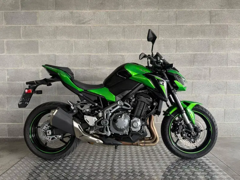 Kawasaki Z 900 (2017 - 18) (2)