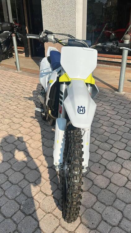 Husqvarna FC 250 (2025) (4)