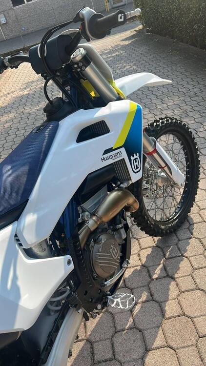 Husqvarna FC 250 (2025) (5)