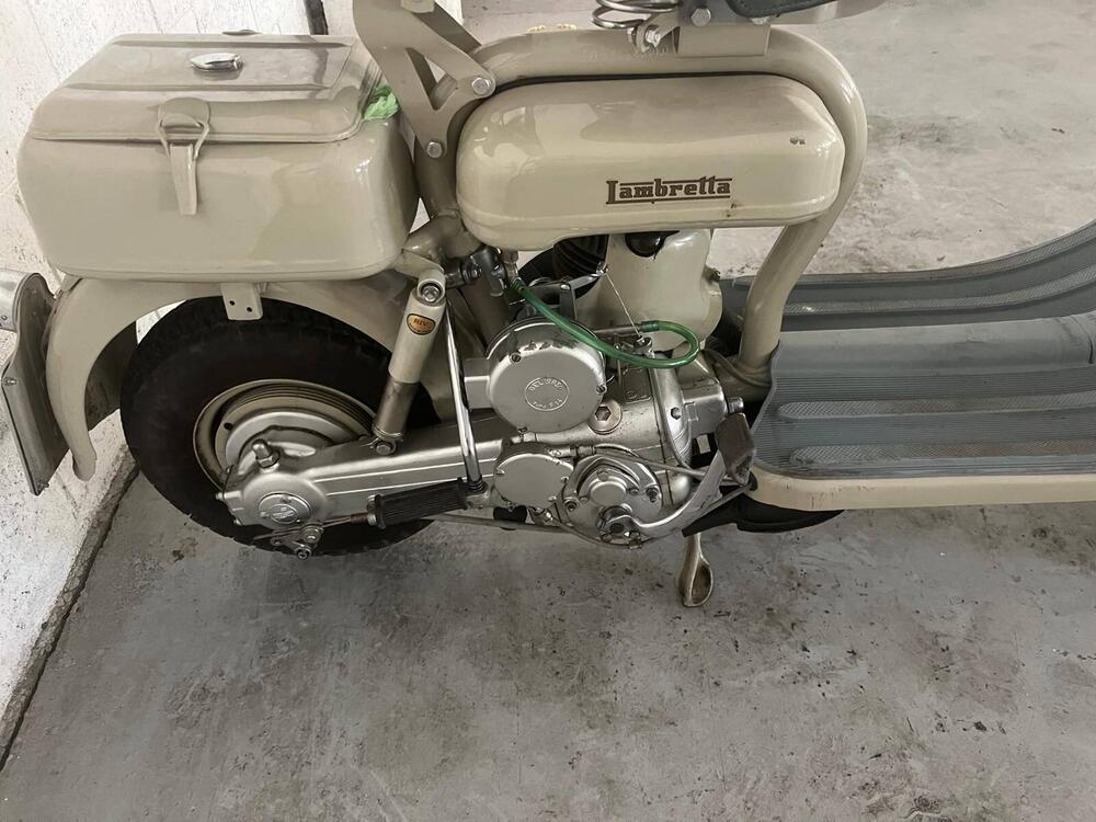 Innocenti Lambretta D150 (5)