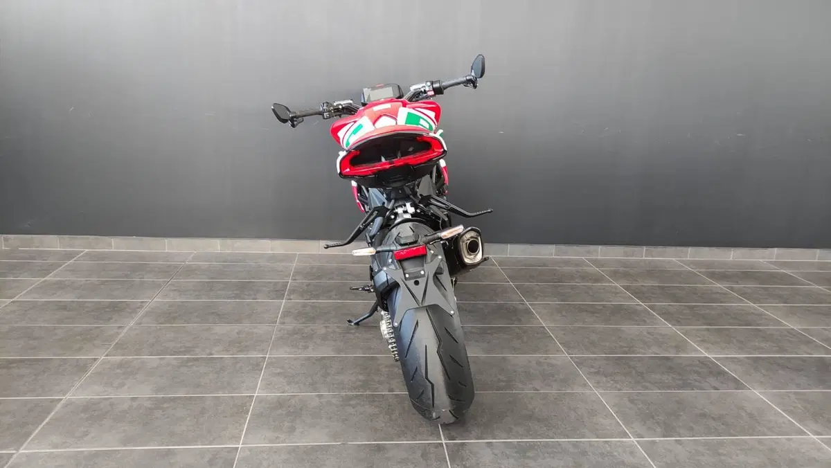 MV Agusta Dragster 800 RC SCS (2022 - 25) (11)