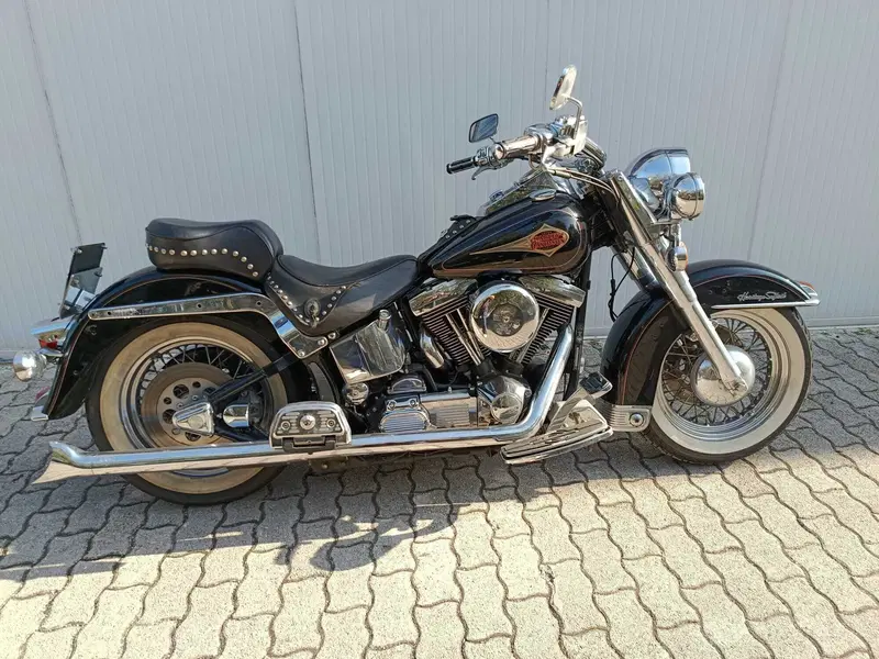 Harley-Davidson 1340 Heritage Classic (1984 - 98) - FLSTC (3)