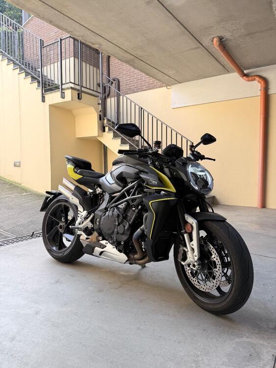 MV Agusta Brutale 1000 RS (2022 - 25)