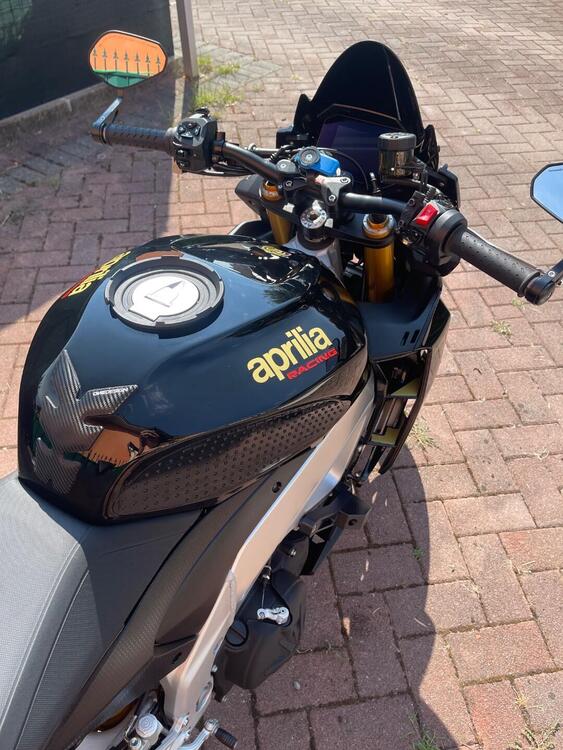 Aprilia Tuono V4 Factory (2021 - 24) (5)