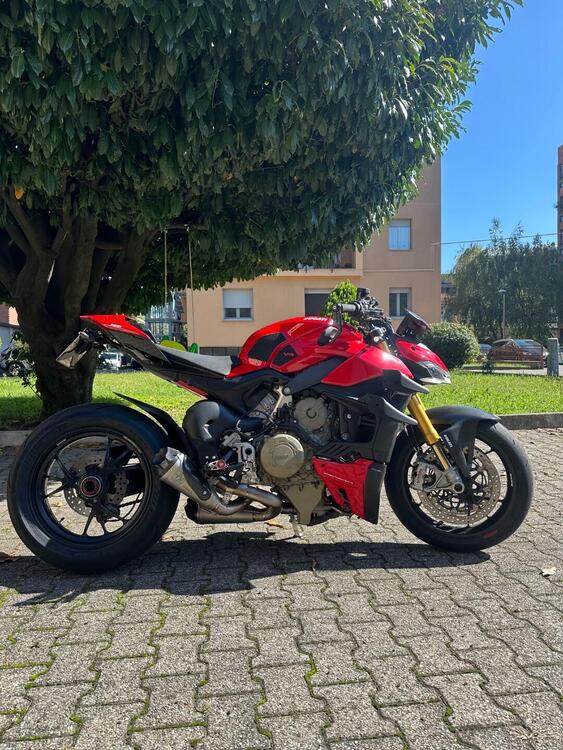 Ducati Streetfighter V4 1100 S (2021 - 22) (2)