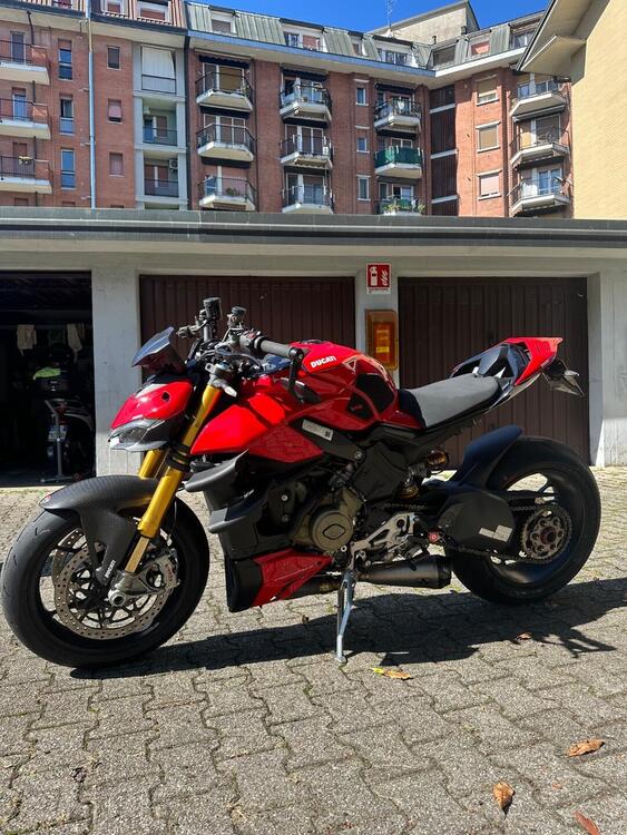 Ducati Streetfighter V4 1100 S (2021 - 22) (3)