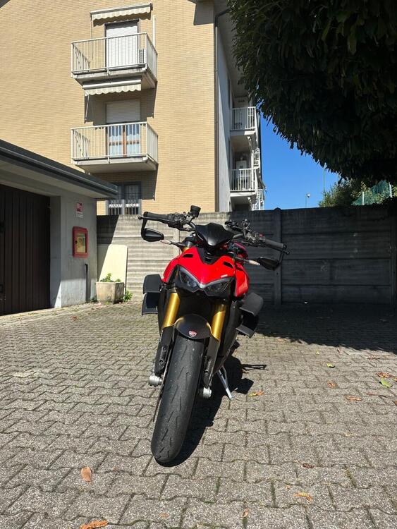 Ducati Streetfighter V4 1100 S (2021 - 22) (4)