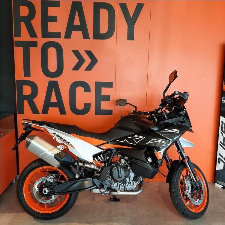 KTM 890 SMT (2023 - 26)