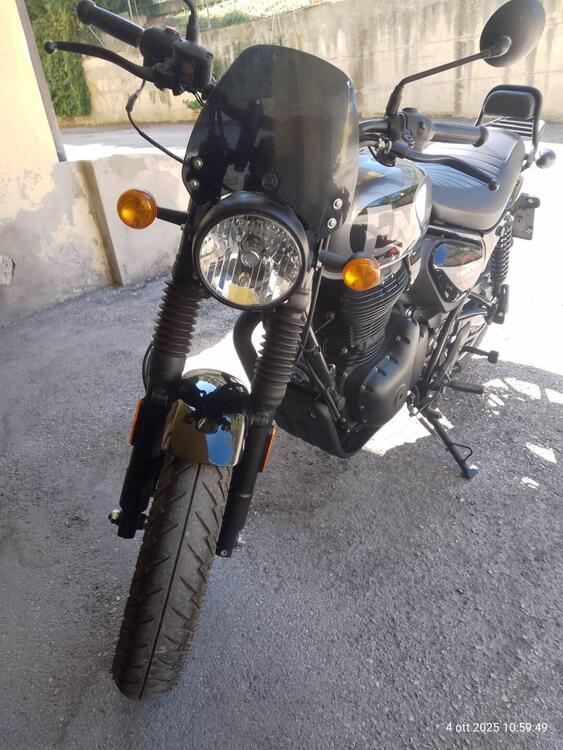 Royal Enfield HNTR 350 (2022 - 25) (3)