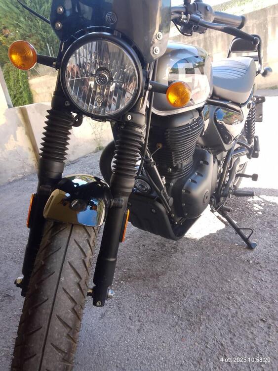 Royal Enfield HNTR 350 (2022 - 25)