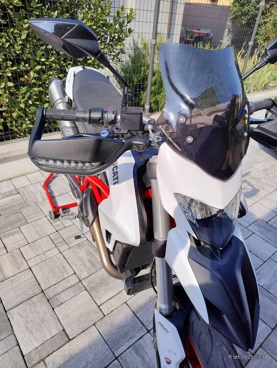 Ducati Hypermotard 939 (2016 - 18) (4)