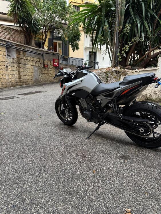 KTM 790 Duke L (2023 - 24) (3)