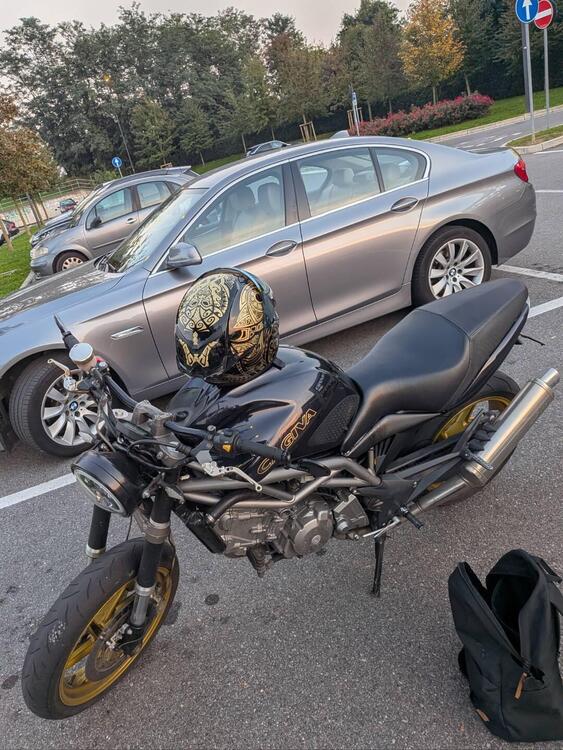 Cagiva Raptor 650 (2005 - 07) (2)