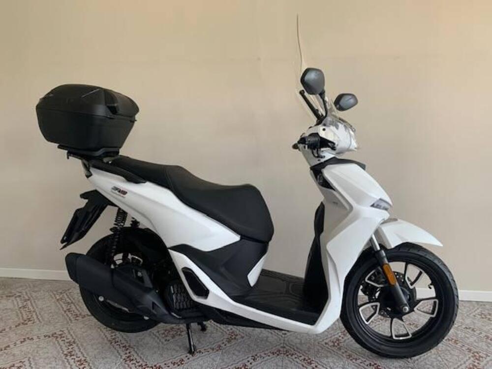 Voge Sfida SR16 125 (2025) (2)