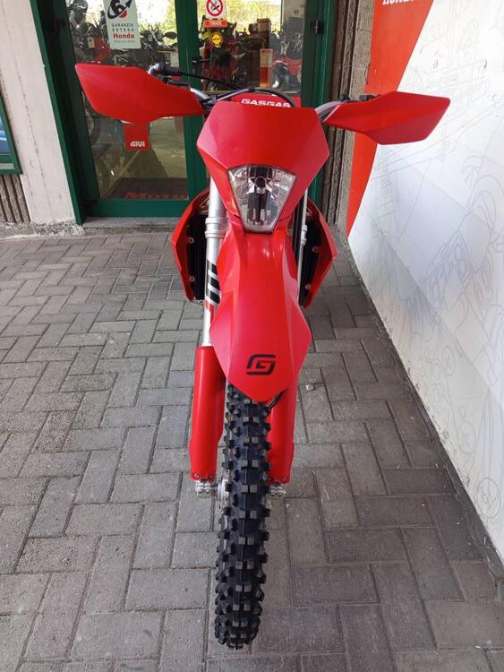 GASGAS EC 250 F (2025) (4)