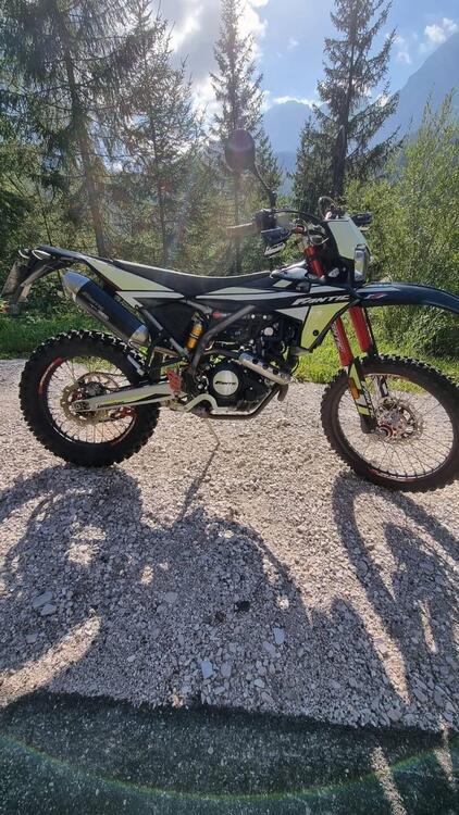 Fantic Motor XEF 125 Competition 4T (2022) (4)