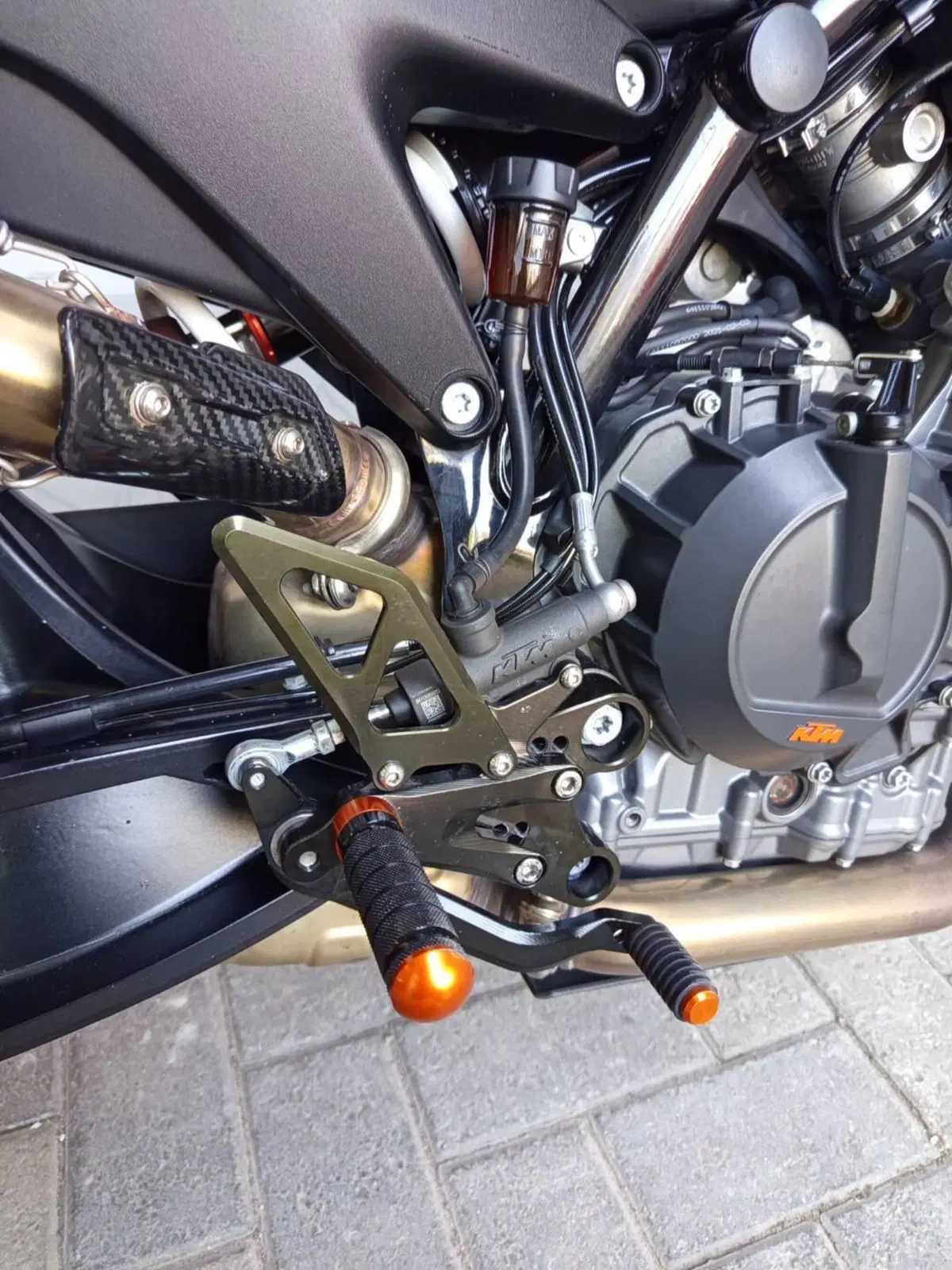 KTM 890 Duke (2021 - 23) (6)