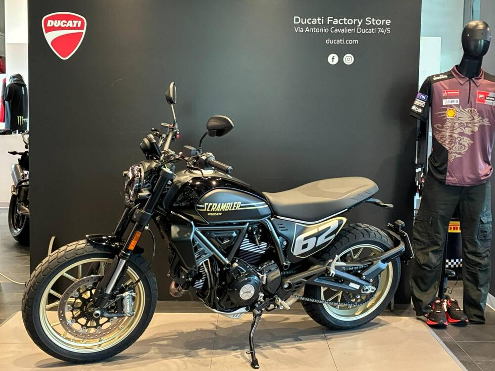 Ducati Scrambler 800 Full Throttle (2025) (4)