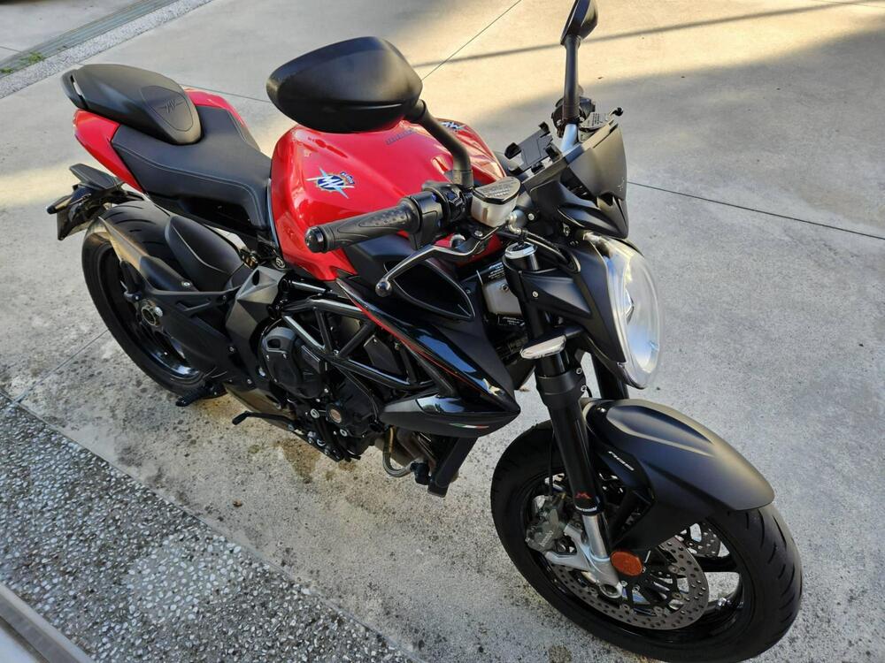 MV Agusta Brutale 800 Rosso (2021 - 23) (3)