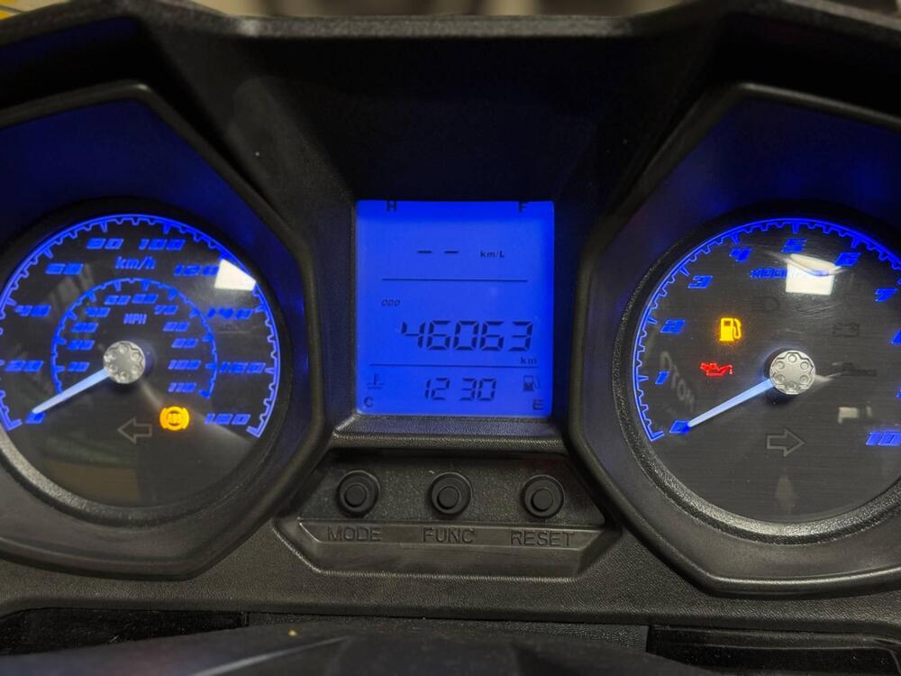 Kymco Downtown 350i ABS (2016 - 20) (2)