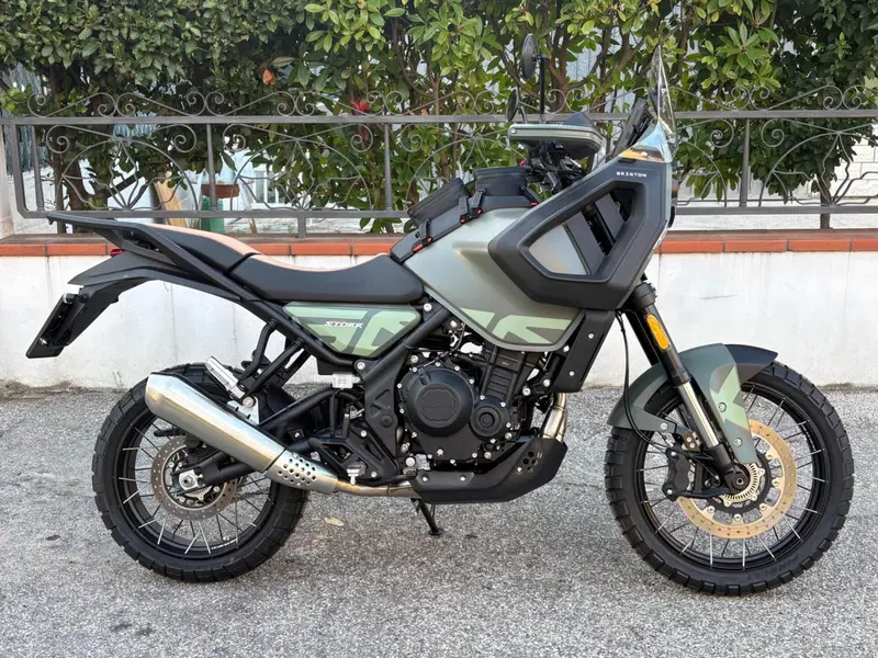 Brixton Motorcycles Crossfire 500 Storr (2025 - 26) (2)