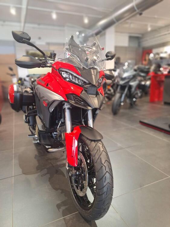 Ducati Multistrada V4 S (2025) (2)