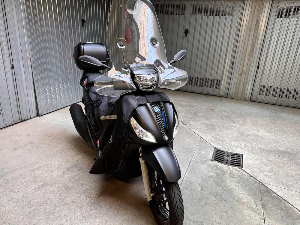 Piaggio Medley 200 S (2025) (4)