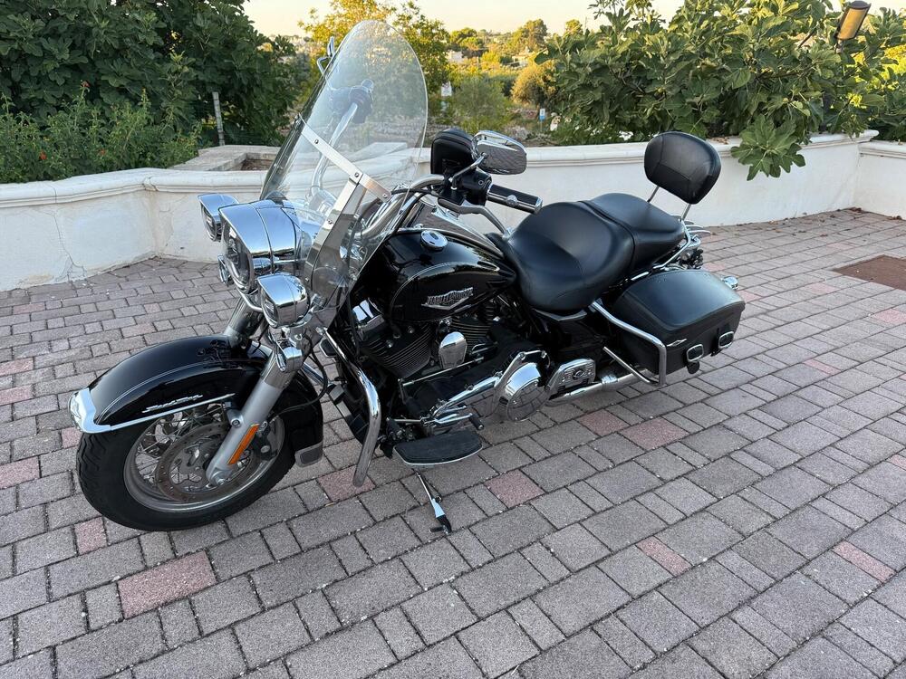 Harley-Davidson 103 Road King Classic (2014 - 16) - FLHRC (2)