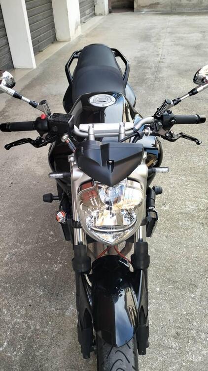 Yamaha FZ6 S2 (2007 - 11) (3)