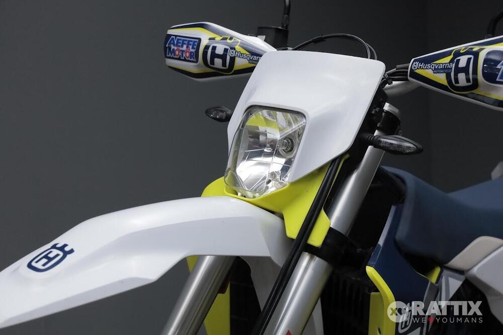 Husqvarna 701 Enduro (2023 - 25) (2)