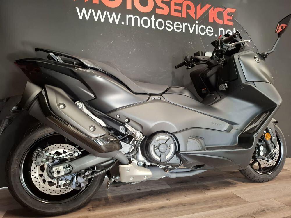 Yamaha T-Max 560 (2022 - 24) (5)