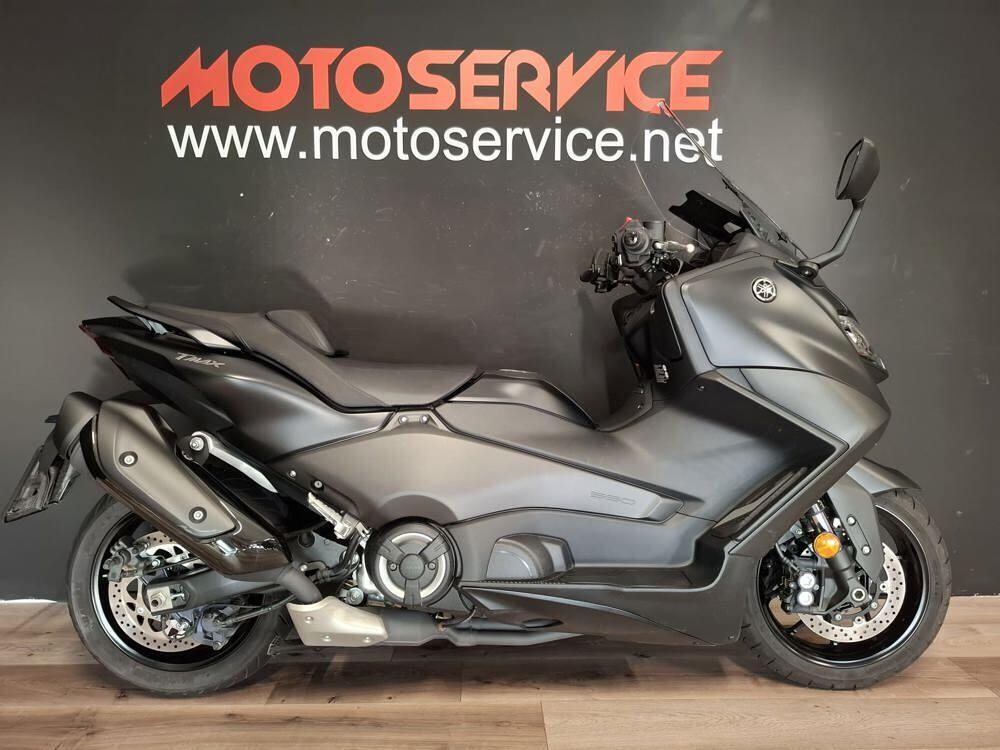 Yamaha T-Max 560 (2022 - 24) (4)