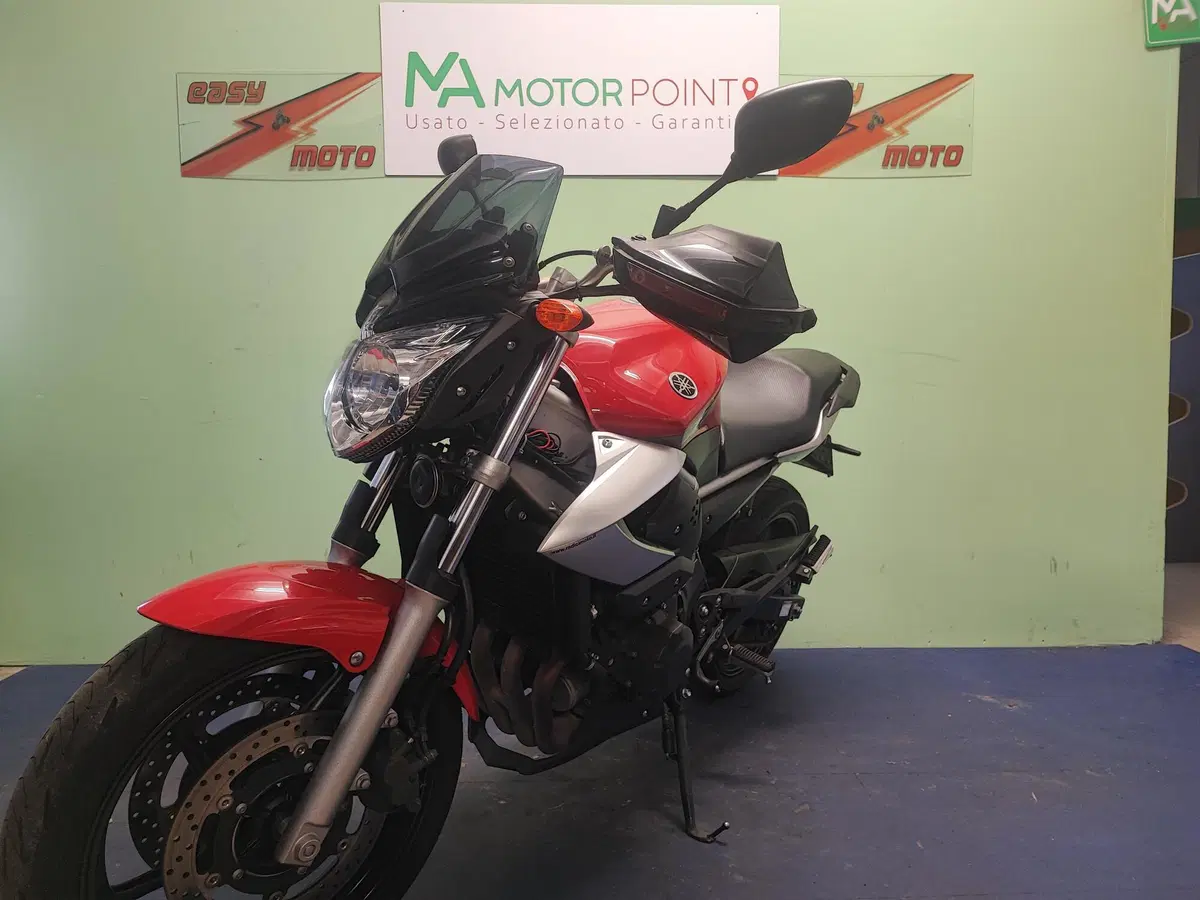 Yamaha XJ6 (2008 - 15) (2)
