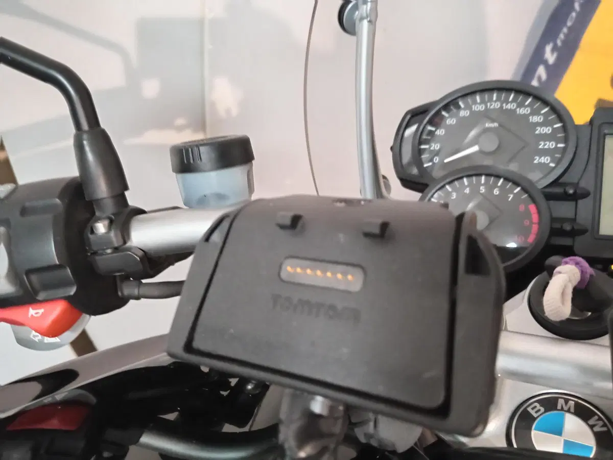 Bmw R 1200 R (2006 - 11) (5)