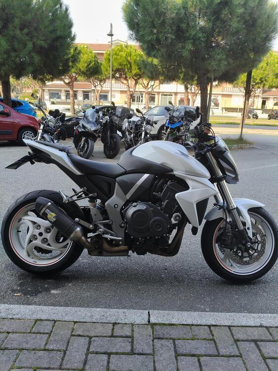 Honda CB 1000 R (2008 - 10) (2)