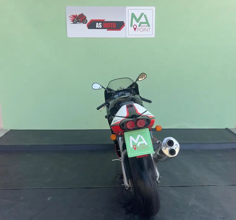 Aprilia RSV 1000 R (2000 -  01) (4)