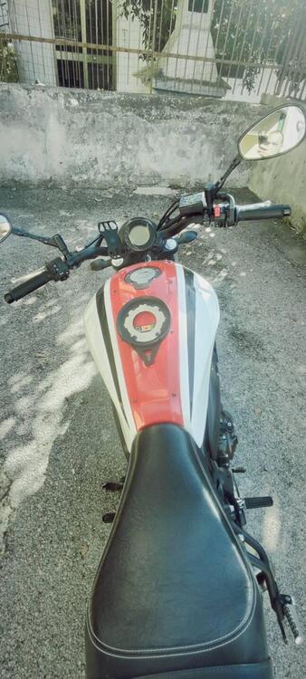 Yamaha XSR 700 ABS (2016 - 20) (4)